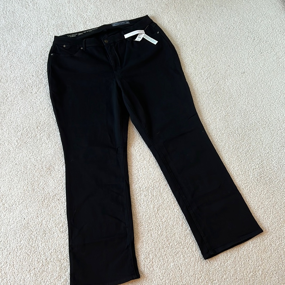 NWT Talbots 'Flawless' Barely Boot Jeans | High Waist | Curvy Fit | Size 18W